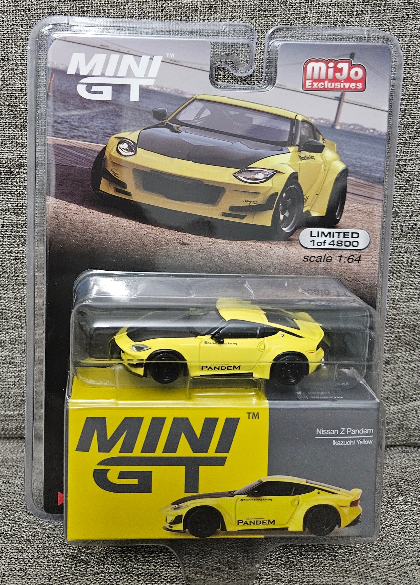 Mini GT 1:64 Nissan Z Pandem Ikazuchi Yellow #752