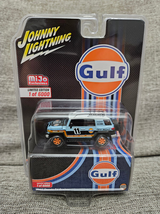 Johnny Lightning 1:64 - 2007 Toyota FJ Cruiser 4×4 Off-Road Gulf Mijo Exclusives