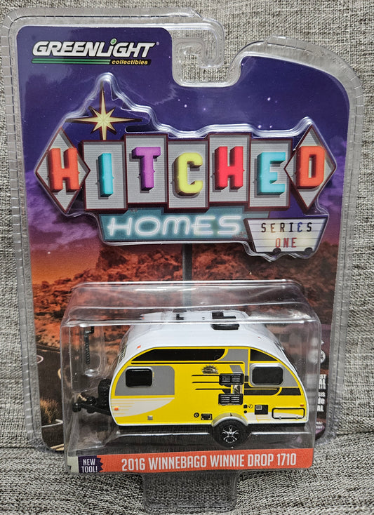 GREENLIGHT 1:64 HITCHED HOMES SERIES 1 2016 WINNEBAGO WINNIE DROP 1710